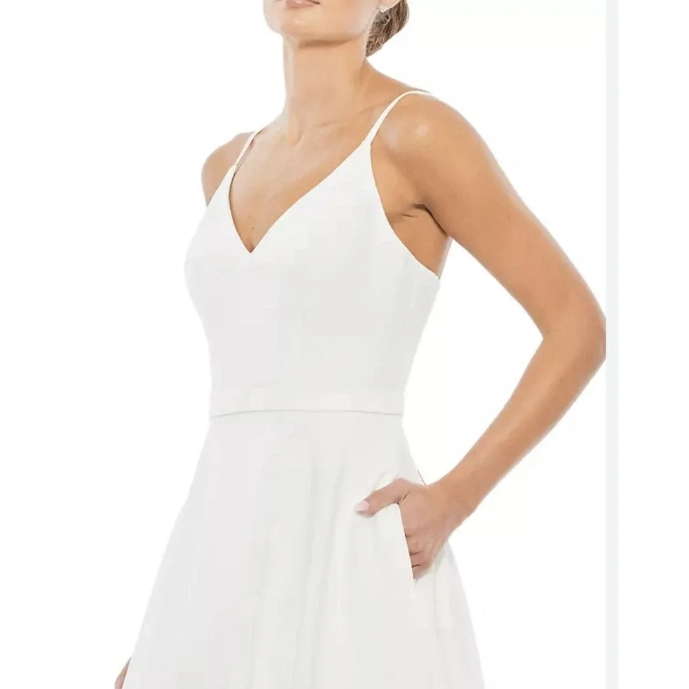 Mac Duggal 48855 Size 6 White‎ V-Neck A-Line Gown - Picture 4 of 12